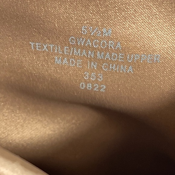 GUESS ACORA Wedge Ankle Boots Light Natural 5.5M Pointed Toe - Picture 7 of 12